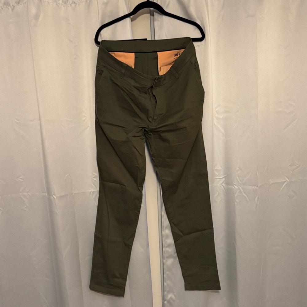 Birddogs Men's Olive Green Chinos